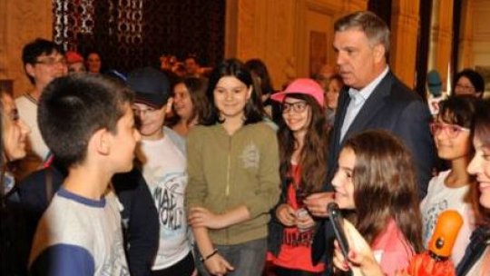 Porți deschise la Camera Deputaților și la Ministerul de Interne de Ziua Copilului