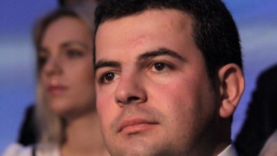 Congresul extraordinar a decis fuziunea PLR-PC