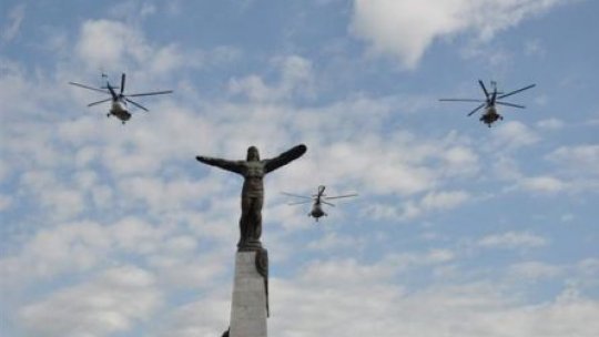 Spectacol la înălțime de Ziua Aviației