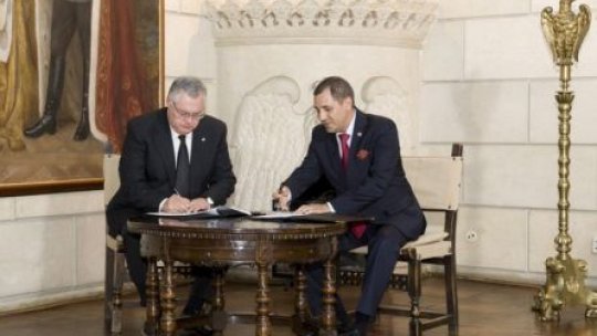 Protocol de colaborare între Casa Majestăţii Sale Regelui Mihai şi Radio România