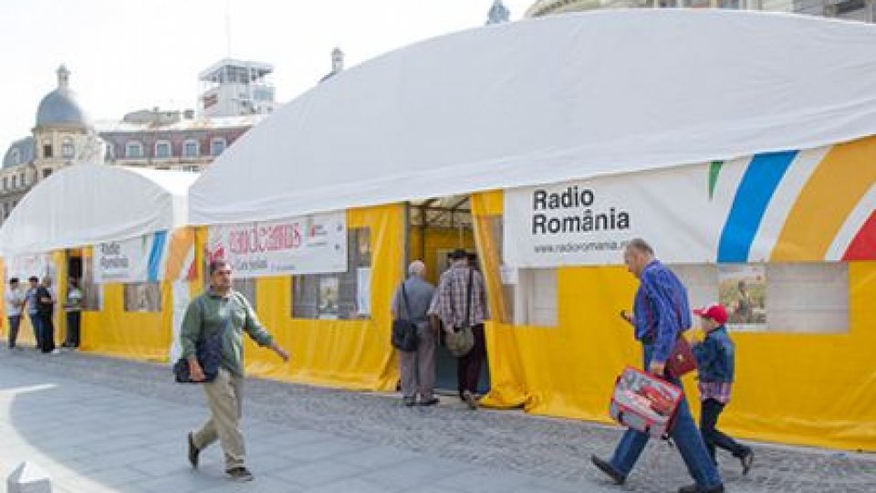 O nouă ediţie a Târgului Gaudeamus Carte Şcolară începe azi