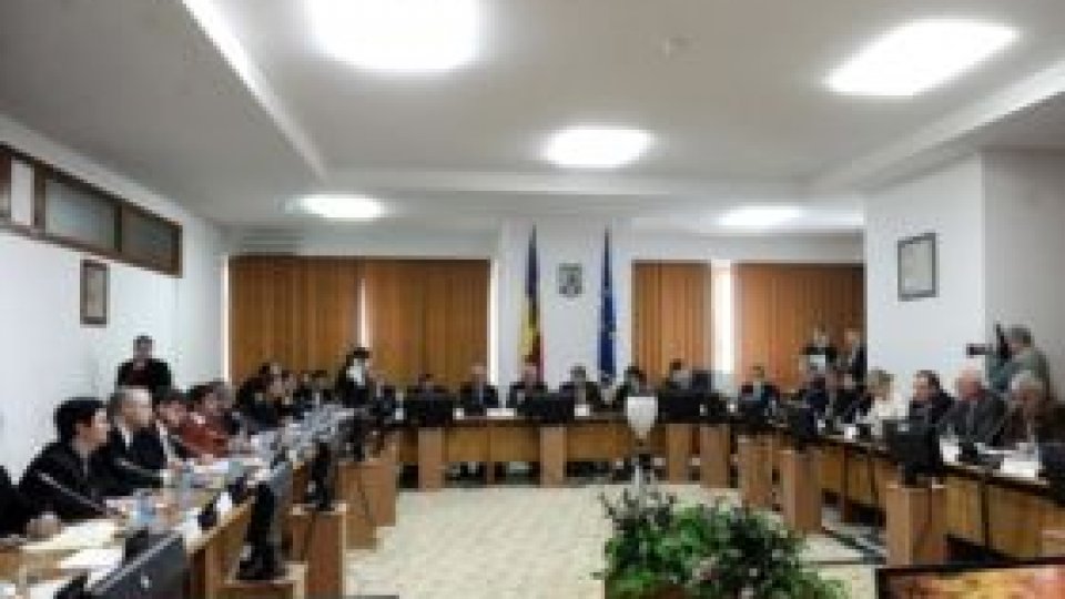 Modificările la Legea privind organizarea judiciară, respinse