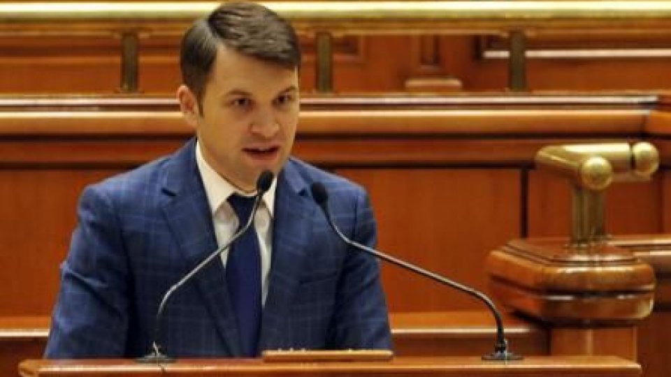 Stroe: Garantarea libertăţii presei, esenţială într-o democraţie