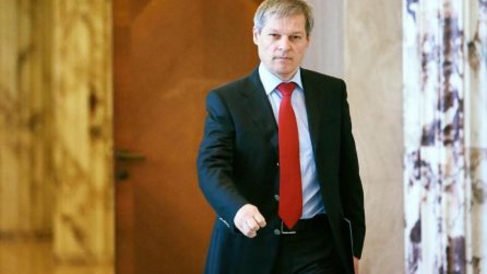 Premierul Dacian Cioloş, în vizită la militarii români din Bosnia - Herţegovina