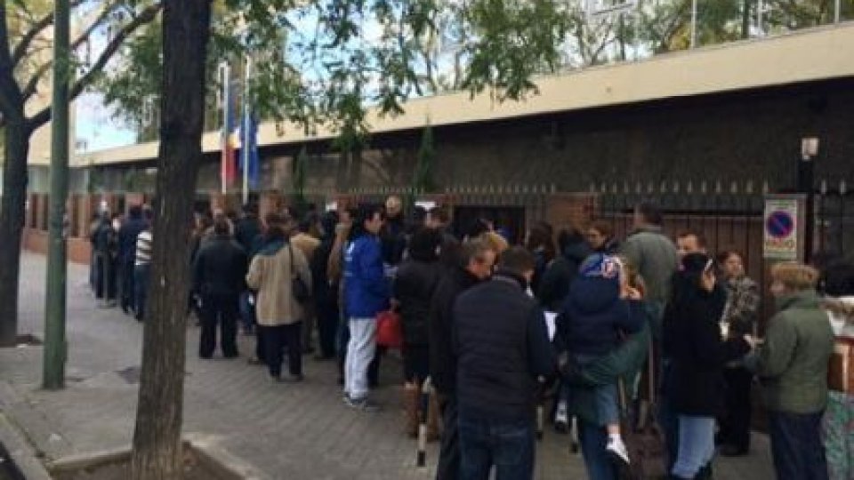Românii votează în Spania cu gândul întoarcerii acasă