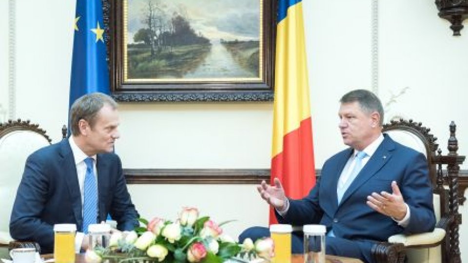 Migraţia şi renegocierea relaţiei cu Marea Britanie, temele discuţiei Iohannis-Tusk