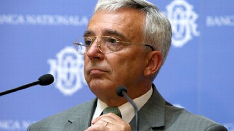 Isărescu: În România avem mai multe preţuri care cresc, decât preţuri care scad 