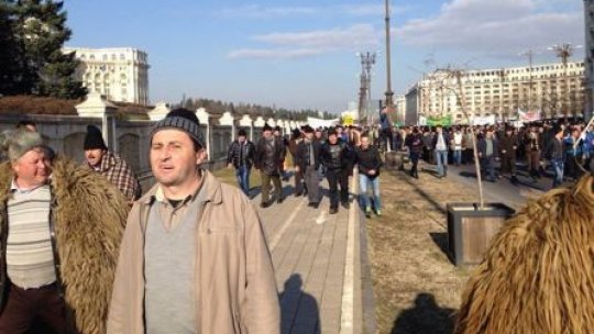 Fermierii protestează din nou la Bucureşti