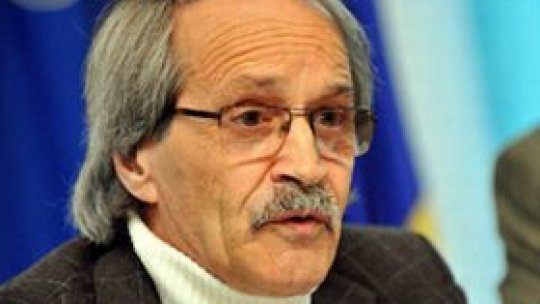 Cercetătorii reiau protestele în faţa Ministerului Educaţiei