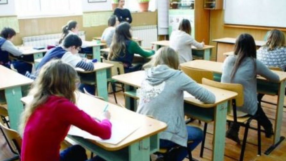 Sesiunea specială a examenului de Bacalaureat începe cu Limba Română