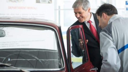Cioloş promite sprijin pentru investitorii şi furnizorii de la Uzina Dacia-Renault