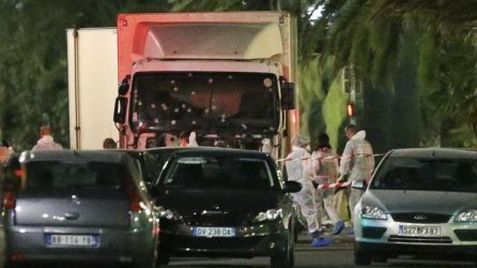 Atentatul de la Nisa, un act de terorism. Politicienii condamnă la unison atacul