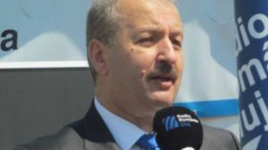 Vasile Dîncu, viceprim-ministru, ministrul dezvoltării regionale şi administraţiei publice