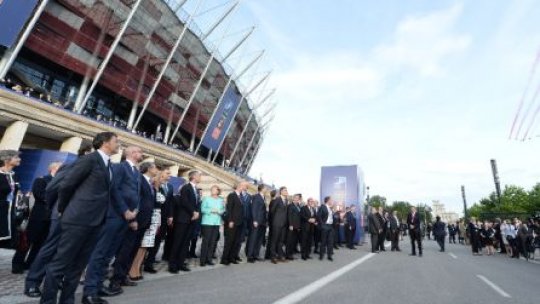 S-a semnat declaraţia comună UE - NATO