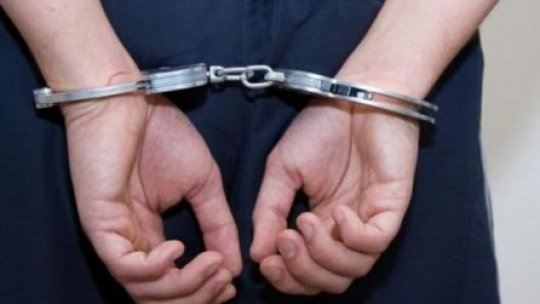  Arest preventiv pentru cei trei traficanţi implicaţi în cazul Sky News