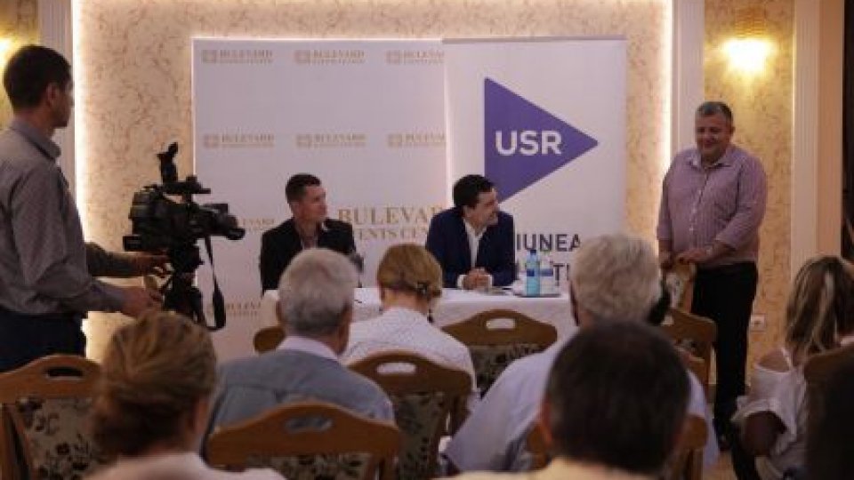 USR a fuzionat cu două formaţiuni: Uniunea Salvaţi Bucureştiul şi Uniunea pentru Codlea