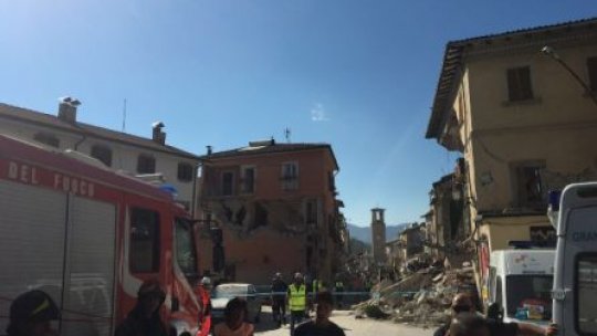 Bilanţ dramatic: Sute de morţi la cutremurul din Italia. Cinci români decedaţi