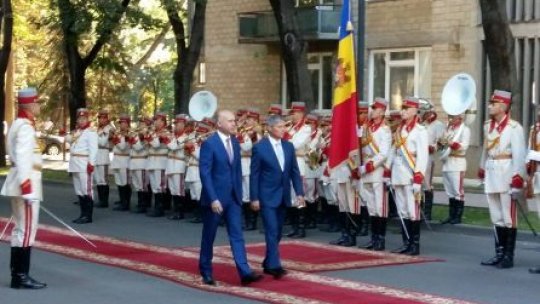 FOTO Dacian Cioloş, întrevederi la nivel înalt cu oficialii din Republica Moldova