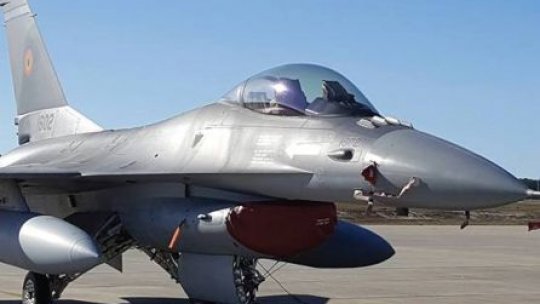 Primele şase avioane de luptă F-16 intră în dotarea Armatei Române