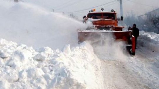 Se întorc ninsorile. Măsuri speciale pentru ajutorarea omenilor izolaţi