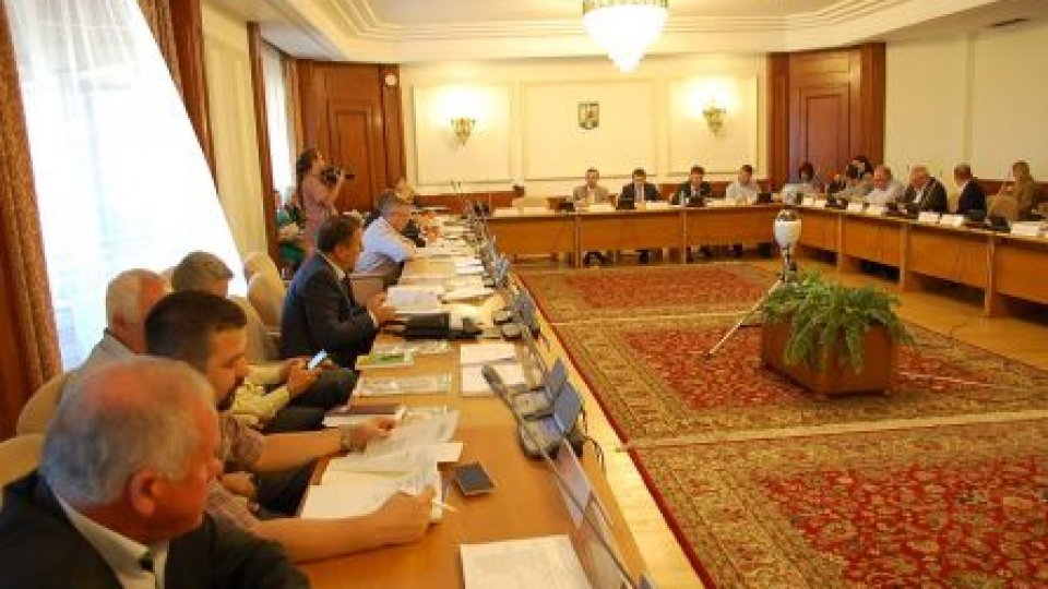Bugetul, pe masa comisiilor parlamentare