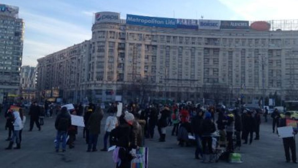 Din nou proteste în Piaţa Victoriei din Capitală