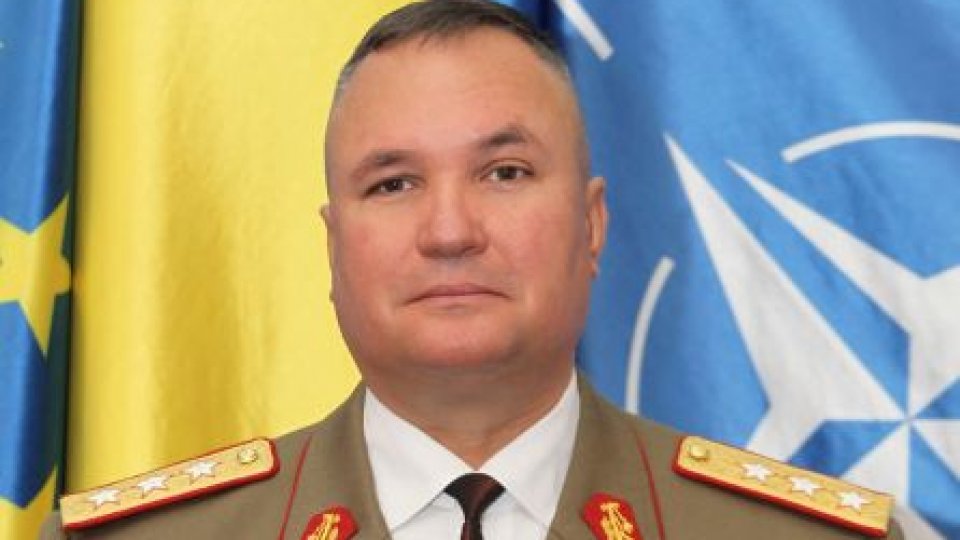 Cooperarea între armata română şi cea ucraineană, discutată la Cernăuţi