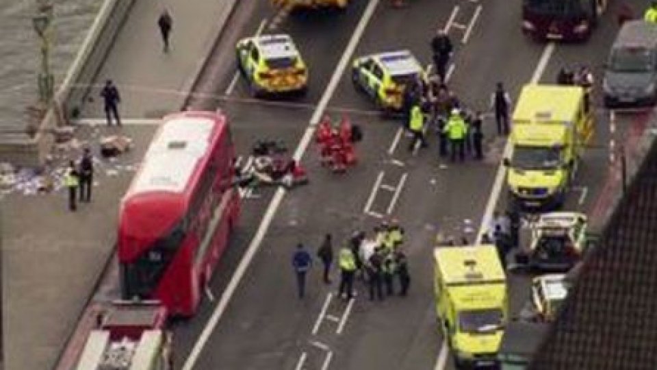 Doi români au fost răniţi în atacul terorist de la Londra