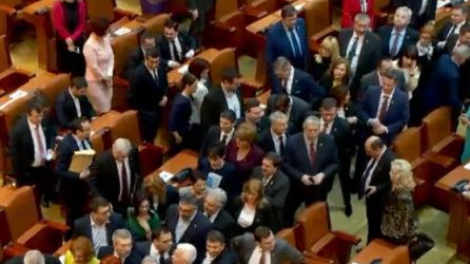 Legea salarizării unitare ajunge la Parlament. Urmează dezbaterile