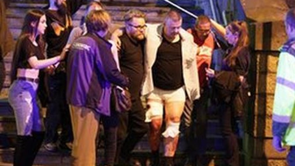 Explozie pe Manchester Arena. Presupus atentat sinucigaş