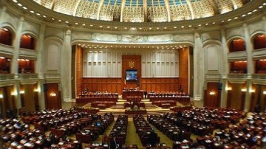 Senatul a votat proiectul Legii salarizării unitare