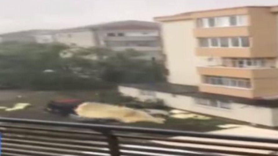 Noul bilanț al furtunilor: 8 oameni au murit şi 67 au fost răniţi