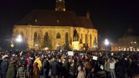 Clujenii au protestat în stradă pentru idependența justiției