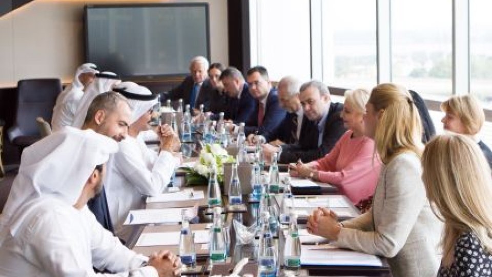 Premierul Dăncilă prezintă avantajele investiționale ale României, în Emiratele Arabe