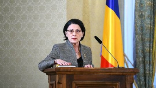 Miniştrii acceptaţi de preşedinte au depus jurământul