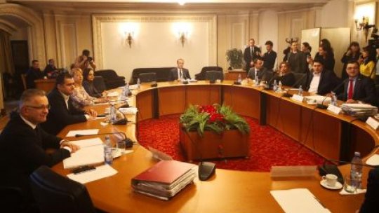 Florian Coldea, audiat în Comisia de control a activităţii SRI