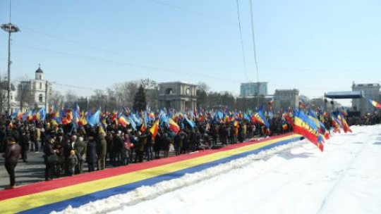 Manifestație la Chișinău, dedicată împlinirii a 100 de ani de la Unirea Basarabiei cu România