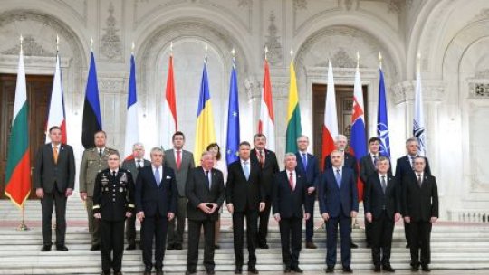 Summitul B9 transmite "un mesaj unitar" privind consolidarea flancului estic al NATO