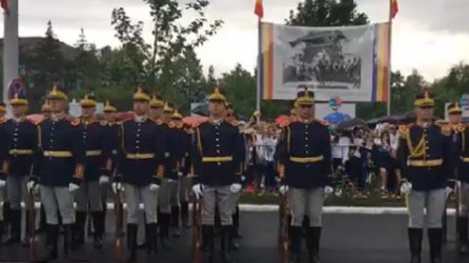 România îşi cinsteşte eroii