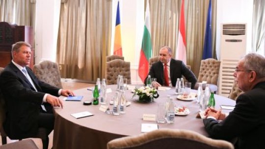 Întâlnire a preşedinţilor României, Bulgariei şi Austriei