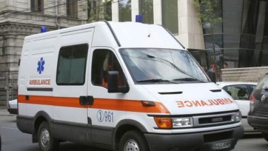 Guvernul a aprobat achiziţionarea a 1.200 de ambulanţe