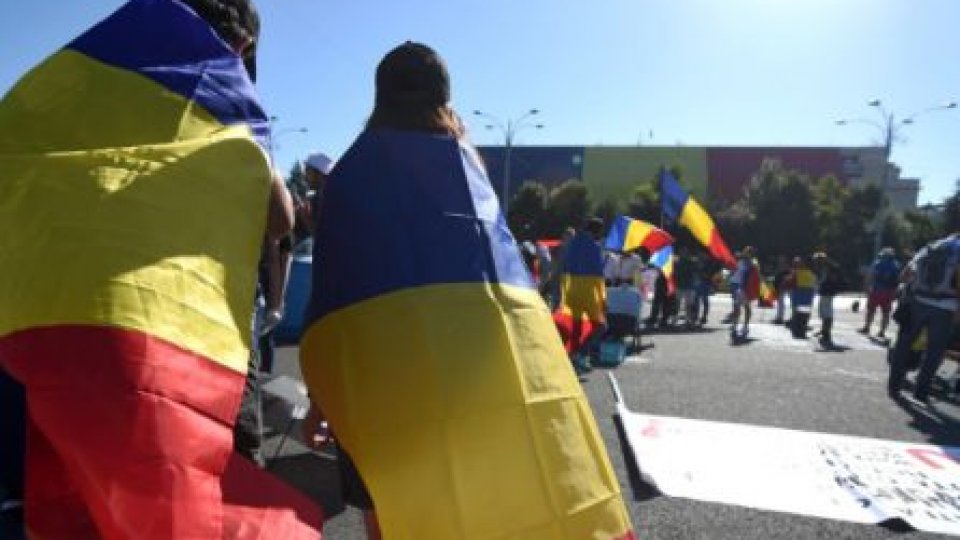 Protest în Piaţa Victoriei din Bucureşti