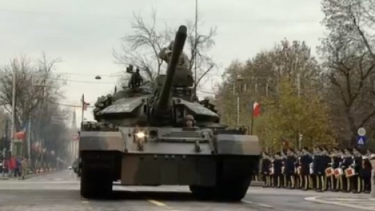 VIDEO Atmosferă de sărbătoare la Parada Militară Naţională