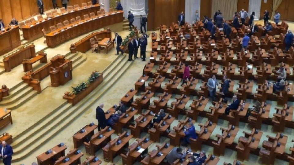 Proiectul de rectificare bugetară intră la vot în Parlament 