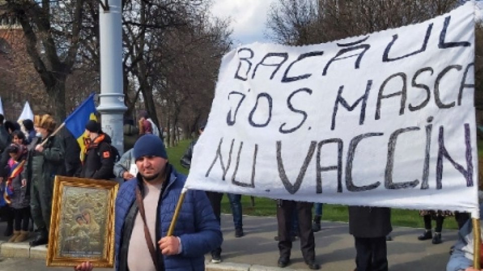 Proteste în Capitală și în țară împotriva vaccinării și a măsurilor de protecție