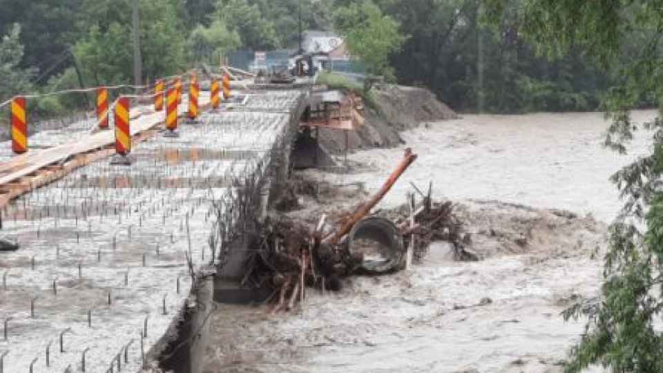 Guvernul pregătește o hotărâre pentru acordarea ajutoarelor de urgență