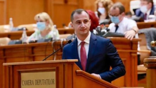 Moțiunea de cenzură a PSD a fost citită în plenul Parlamentului