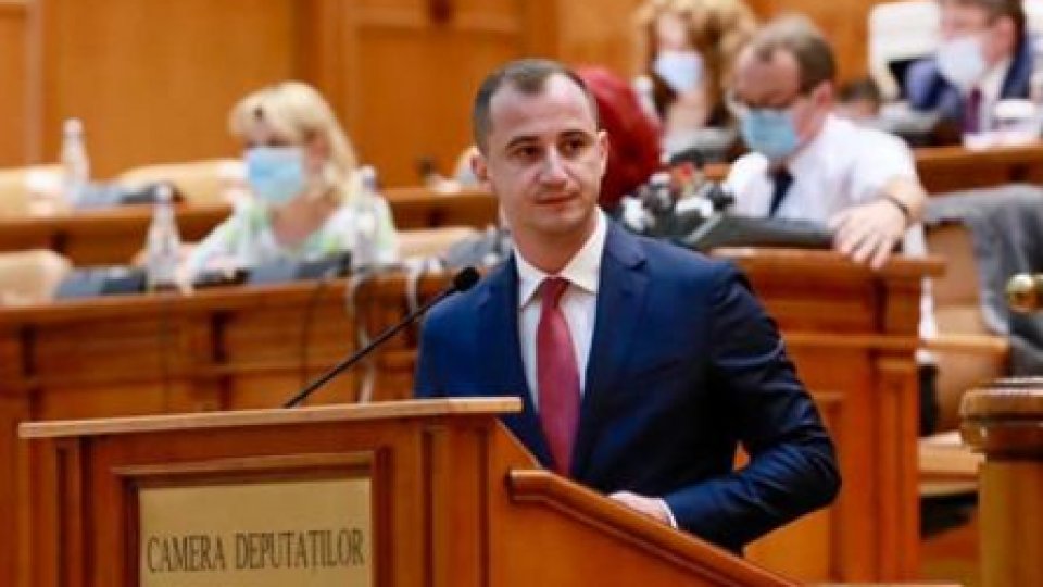 Moțiunea de cenzură a PSD a fost citită în plenul Parlamentului