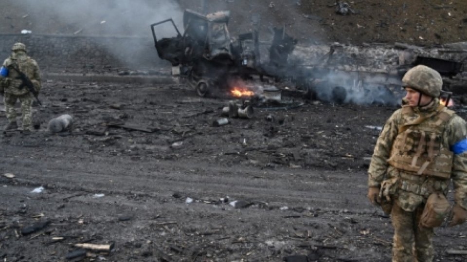 Rusia îşi continuă asaltul asupra Ucrainei
