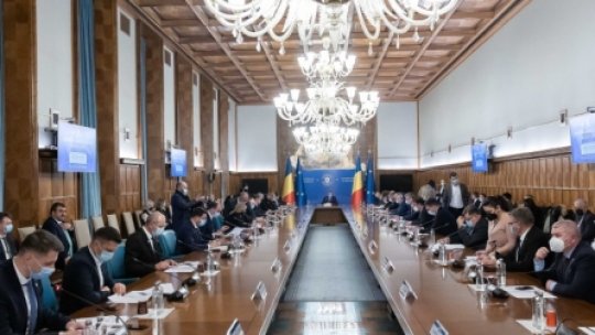 Guvernul României trimite alimente, medicamente şi echipamente militare în Ucraina